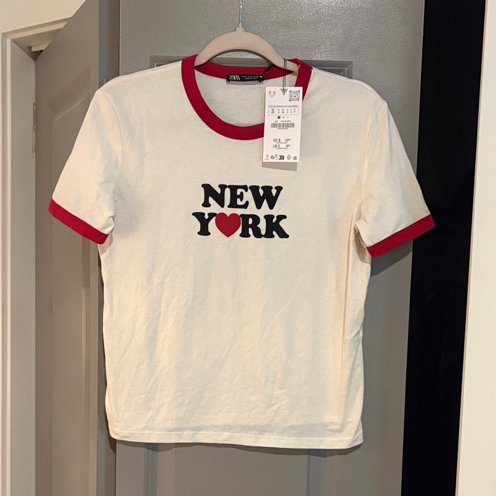 Zara Cream Tee with Red Trim and Black 'NEW YORK' Graphic